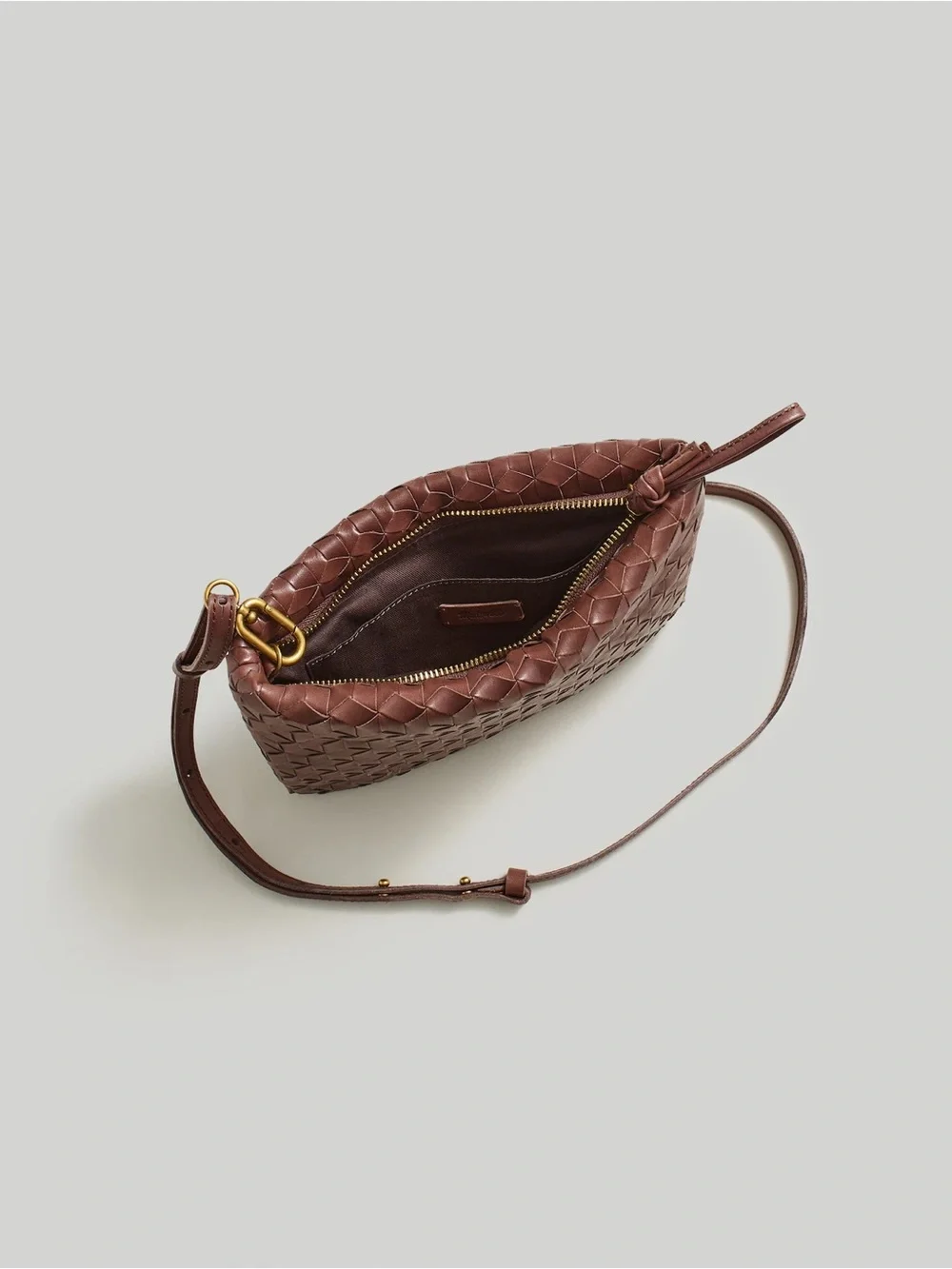 Madewell The Puff Crossbody Bag in Chocolate Raisin